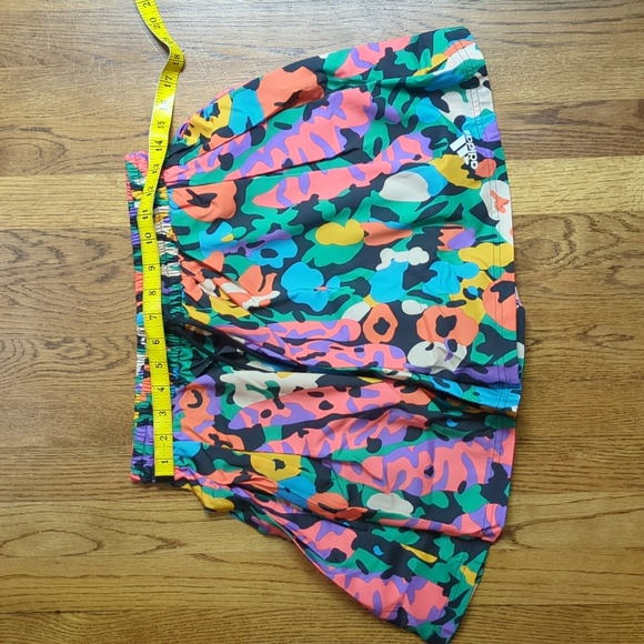 NWT High Waisted Multicolored Abstract Print Graphic Shorts Maximalist Athletic - Picture 8 of 13